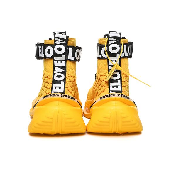 QUANTUM 'Futuristic Love' X9X Sneakers